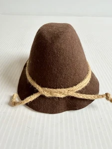 Cappello tirolese vintage fatto a mano in feltro marrone con corde cappello bambino o bambola grande - Foto 1 di 5