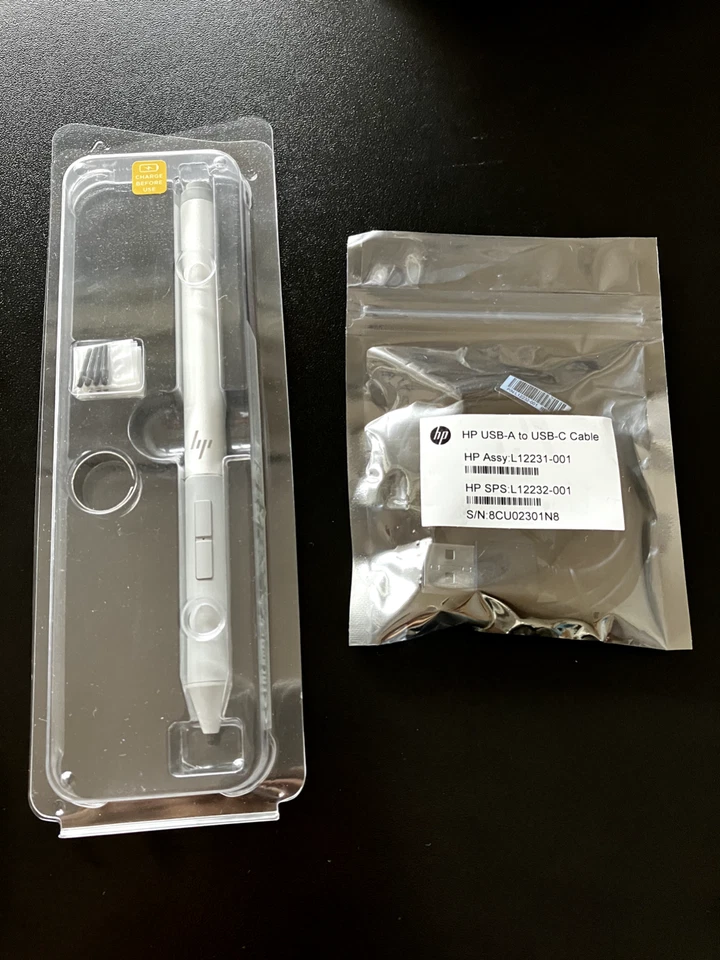 HP Rechargeable Active Pen G3 Digital Stylus 3 Buttons 7 Replacement Nibs