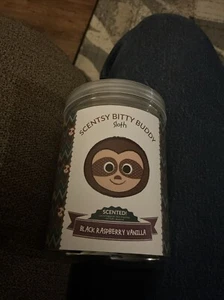 NEW CUTE Sloth Scentsy Bitty Buddy Black Raspberry Vanilla LIMITED EDITION - Picture 1 of 1