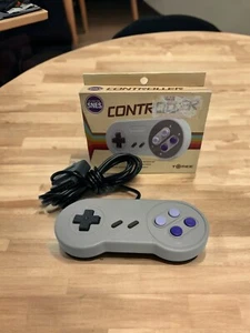 Hyperkin Tomee (M05170) Gamepad for the Super Nintendo SNES Controller - Picture 1 of 6