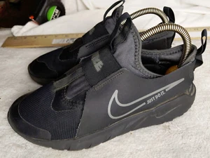 Nike Flex Runner 2 GS Mens 4.5 37.5 Black Gray Running Shoe Jogging DJ6038 - Picture 1 of 10
