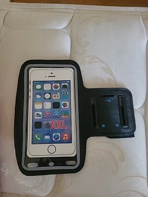 Waterproof Armband Case Sports Running Exercise Arm Band Phone Holder / Key Bag  - Image 1 of 2