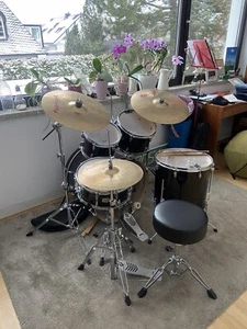 Schlagzeug Yamaha schwarz - Bild 1 von 18
