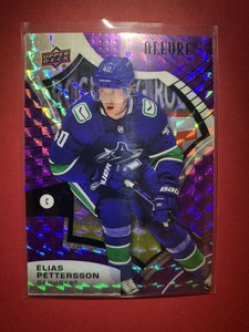 2021-22 UD Allure Elias Pettersson Purple Diamonds SSP 08/10 #62 Vancouver