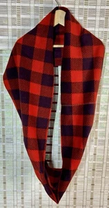 Old Navy Infinity Plaid Red & Blue Scarf Plaid Flannel Fleece - Picture 1 of 6