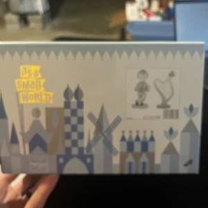 DISNEY WDCC Ireland "A Merry Jig" from Disney's It's a Small World BOY + HARP - Picture 1 of 11