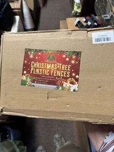 Christmas Tree Fence - Picture 1 of 3