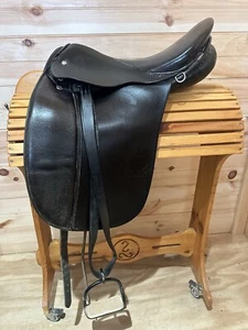 18” Stubben Benni’s Harmony “Allround” Icelandic Dressage Trail saddle - Picture 1 of 9