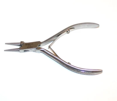 MASAKO INSTRUMENTE Rund- / Spitzzange VHO Zange Fußpflege Drahtzange mit Feder + geriffelter Griff