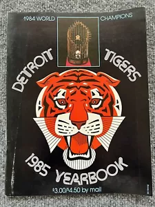 Detroit Tigers 1985 Yearbook World Series Trophy 1080s MLB Baseball Memorabilia - Picture 1 of 5