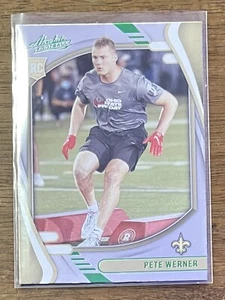 2021 Absolute Football Green Parallel RC Pete Werner #181 - Picture 1 of 1