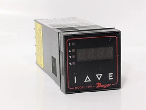 Dwyer D15113 Temperature Controller, thermocouple input relay output, with alarm - Picture 1 of 10