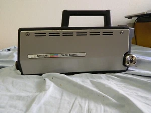 Hitachi GP-7U Color Camera | without lens | for parts - Picture 1 of 9