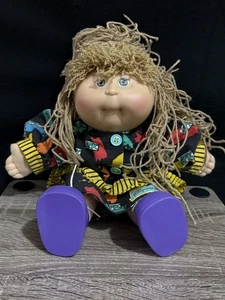 Cabbage Patch Kids 16” Posable Soft VINTAGE 1990 Hasbro Brown Hair/Green Eyes - Picture 1 of 6