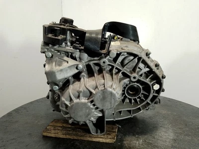 666R7002BD GEARBOX / M1-B4-139 / 2519675 FOR VOLVO S60 BERLINA D5 MOMENTUM 136K - Image 1 of 4