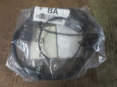 Ford Mondeo 92-96 Headlamp Head Light Wiring Assy  Part No 7060153 - Image 1 of 2