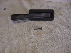 2000-2006 TAHOE YUKON SUBURBAN ESCALADE LIFT GATE PULL ASSIST STRAP HANDLE OEM - Picture 1 of 5