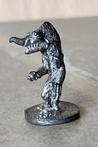 Grenadier Pinnacle 2203 "Red Horned Mane" Miniature Figurine - Picture 1 of 7