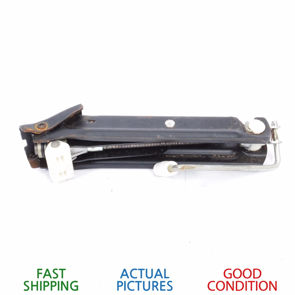 Chrysler Crossfire 2004-2006 - elevador de gato en carretera Foto 1 de 4