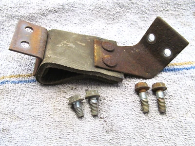 1971 AMC Javelin SST 304 V8 Exhaust Hanger for Over Rear Axle - Single Exhaust - Image 1 of 4