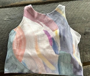 ATHLETA bewusster kurz bedruckter Sport-BH Größe Small Neu! Rosa und mehrfarbig - Bild 1 von 10