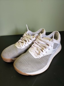size reebok womens