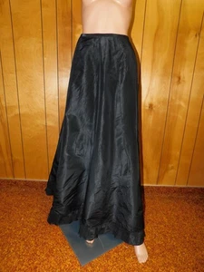 ANTIQUE VICTORIAN Black Taffeta Skirt w/ Ruffle at Hem Waist 27" - Picture 1 of 10