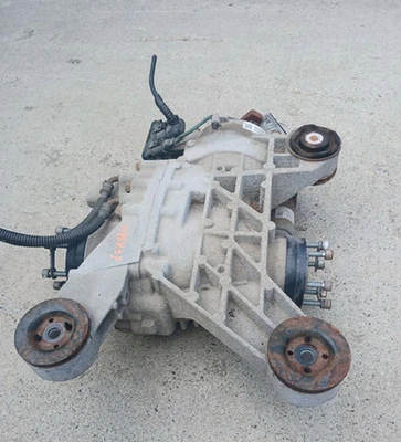 Conjunto de portador diferencial trasero Volkswagen Tiguan 2018-2022 OEM Foto 1 de 2