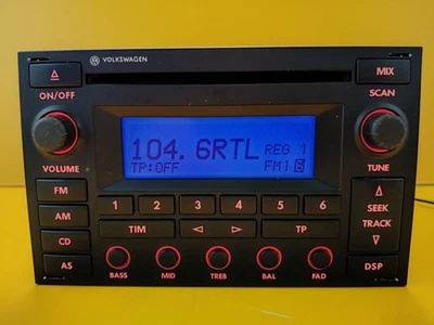 VW Delta 6 Radio Autoradio + Code - Bild 1 von 4