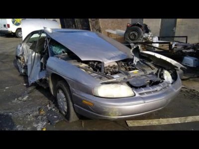 散热器 Supreme 适合 94-97 CUTLASS 156526 — 第 1/4 张图片