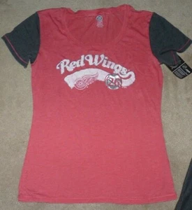 NEW NHL Detroit Red Wings Ice Hockey Raglan T Shirt Women Ladies M 8 10 NEW NWT - Imagen 1 de 1