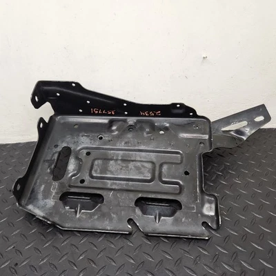 Soporte de bandeja de batería 15-20 GMC Yukon OEM 84177367 Foto 1 de 4