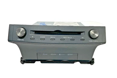 Lexus IS200T 2016 radio navegación reproductor de CD único con tarjeta de memoria 8613053M92 OEM Foto 1 de 4