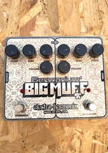 Pre-Owned EHX Germanium 4 Big Muff Pi Fuzz Overdrive Distortion Pedal - Picture 1 of 3