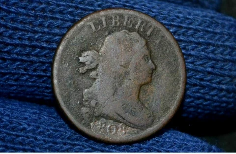 1808 HALF CENT ** VG+ Details ** Reverse is rotated 20 degrees ** FREE SHIPPING Cover