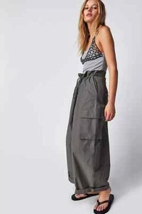 Free People Hallie Nylon Slouchy Parachute Trousers, Grey, Small, RRP $158 - Picture 1 of 3