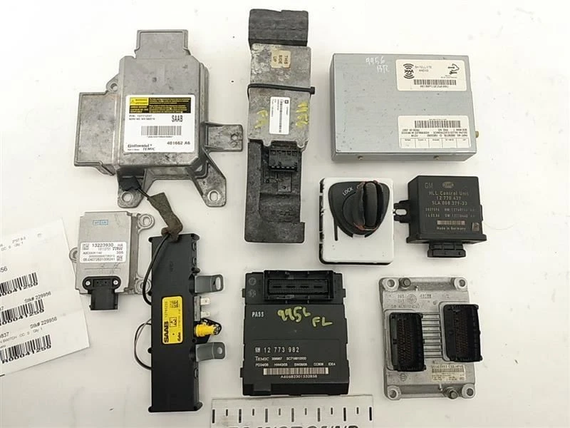 SAAB 9-3 AERO Sedan Ignition Switch And Complete Computer Module Set Fits 03-11 - Image 1 of 4