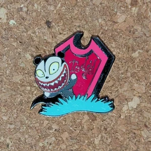 Prendedor de lápida de peluche de miedo Pesadilla antes de Navidad de Disney RARO - Imagen 1 de 1