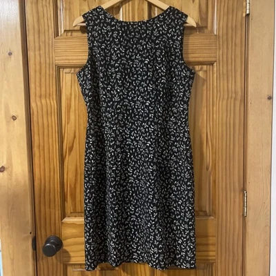 Dressbarn Dress Size 12 Black & white  Women causal Sleeveless (Below The Knee) - Image 1 of 4