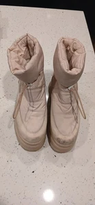 OUTDOORSY Damen warme modische dicke Sohle beige kurze Schneestiefel Gr. EU36 - Bild 1 von 13