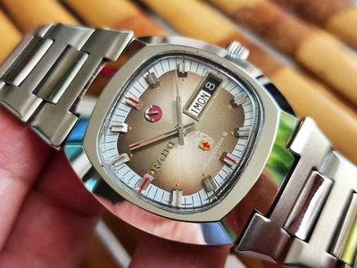 DE COLECCIÓN RADO MOSKETEER III AUTOMÁTICO DÍA FECHA CABALLEROS ESFERA MARRÓN RARO BONITO. Foto 1 de 4