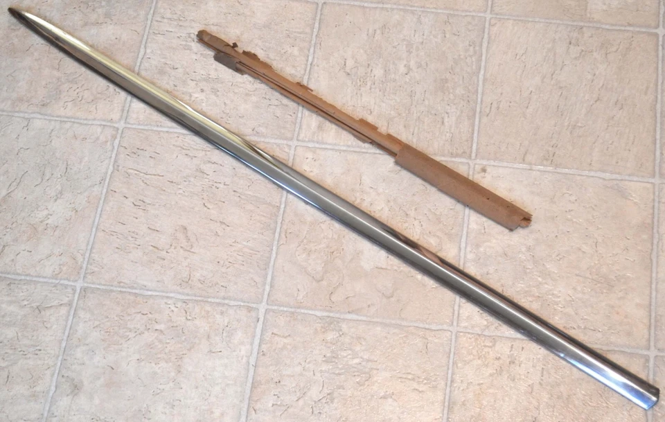 Новый из старых запасов 1952-1953 Ford отделка левой/правой двери молдинг, Crestline Customline Sunliner - Изображение 1 из 4