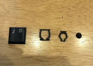 ONE KEY FOR UK KEYBOARD HP Compaq Laptop HP 510 & HP 530 444340-031 Type 1 - Picture 1 of 2