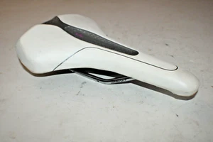 LIV Connect MTB Bike Saddle 265/160mm White City Hybrid Gravel CX USA Shipper - Picture 1 of 7