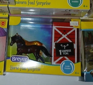 Breyer quarter horse stablemate mystery set Christmas - Picture 1 of 1