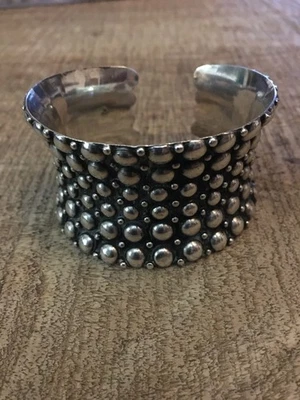 BRACCIALE IN ARGENTO A FASCIA MANIFATTURA ORIENTALE - Immagine 1 di 3