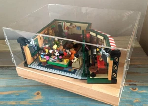 Deluxe Hardwood & Clear Acrylic Display Case for LEGO Friends - Picture 1 of 5