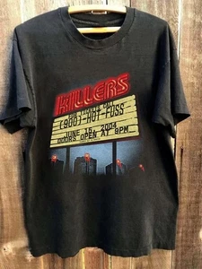 Camiseta The Killers Summer Motel Sign Unisex Fan Regalo S-5XL - Imagen 1 de 5