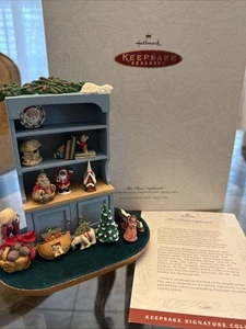 Hallmark 1994 Keepsake MRS. CLAUS' CUPBOARD Ornaments & Display Piece Signatures - Picture 1 of 6