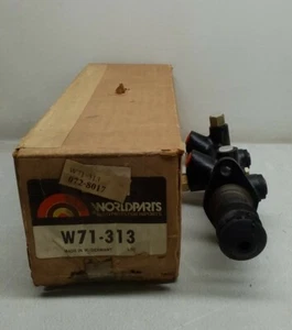 W71-313 Worldparts Automotive Brake Master Cylinder 072-8017 - Picture 1 of 3